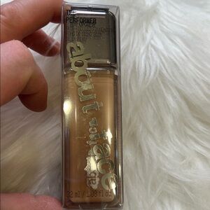 About Face Liquid Foundation - MD1 Neutral